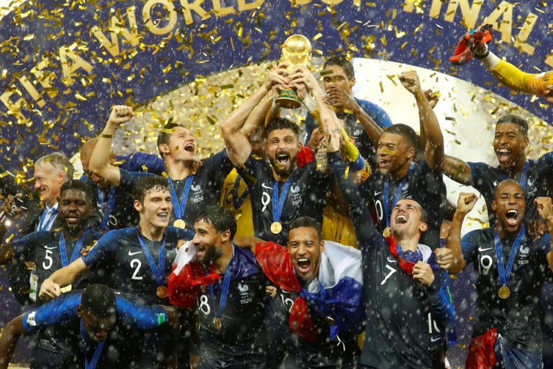 فرنسا تتوج ببطولة كأس العالم