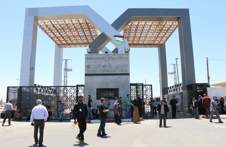 قالت الإدارة العامة للمعابر أن المعبر سيعاود العمل